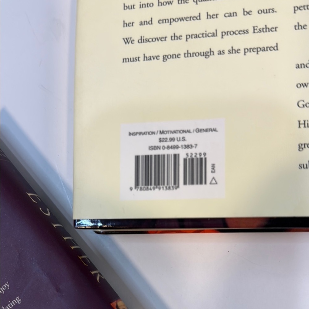 Esther Book by Charles R. Swindoll, Hard cover, book 2 in series - Picture 4 of 4
